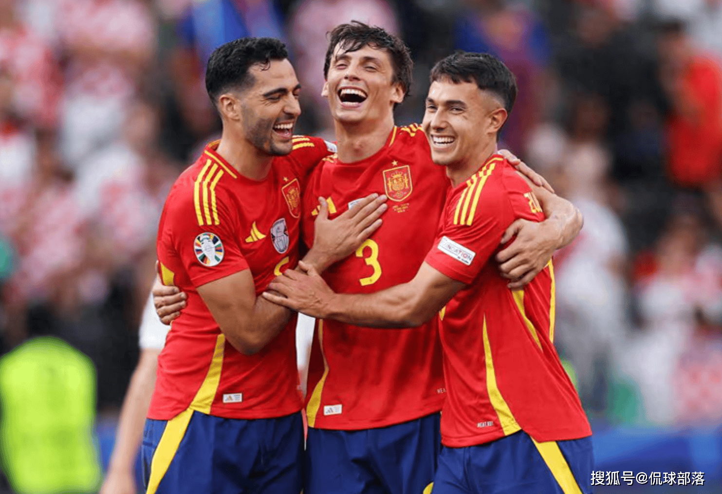 包含新奥尔良鹈鹕围绕国王杯造点机会Faker在巴黎圣日耳曼比赛中逆转，这操作让人直呼：巴黎圣日耳曼内部沟通备战意甲的词条